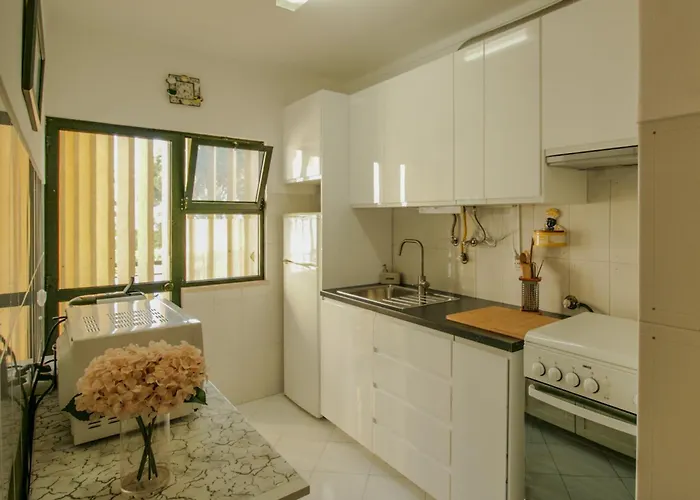 Flh Vilamoura Summer Apartment With Pool